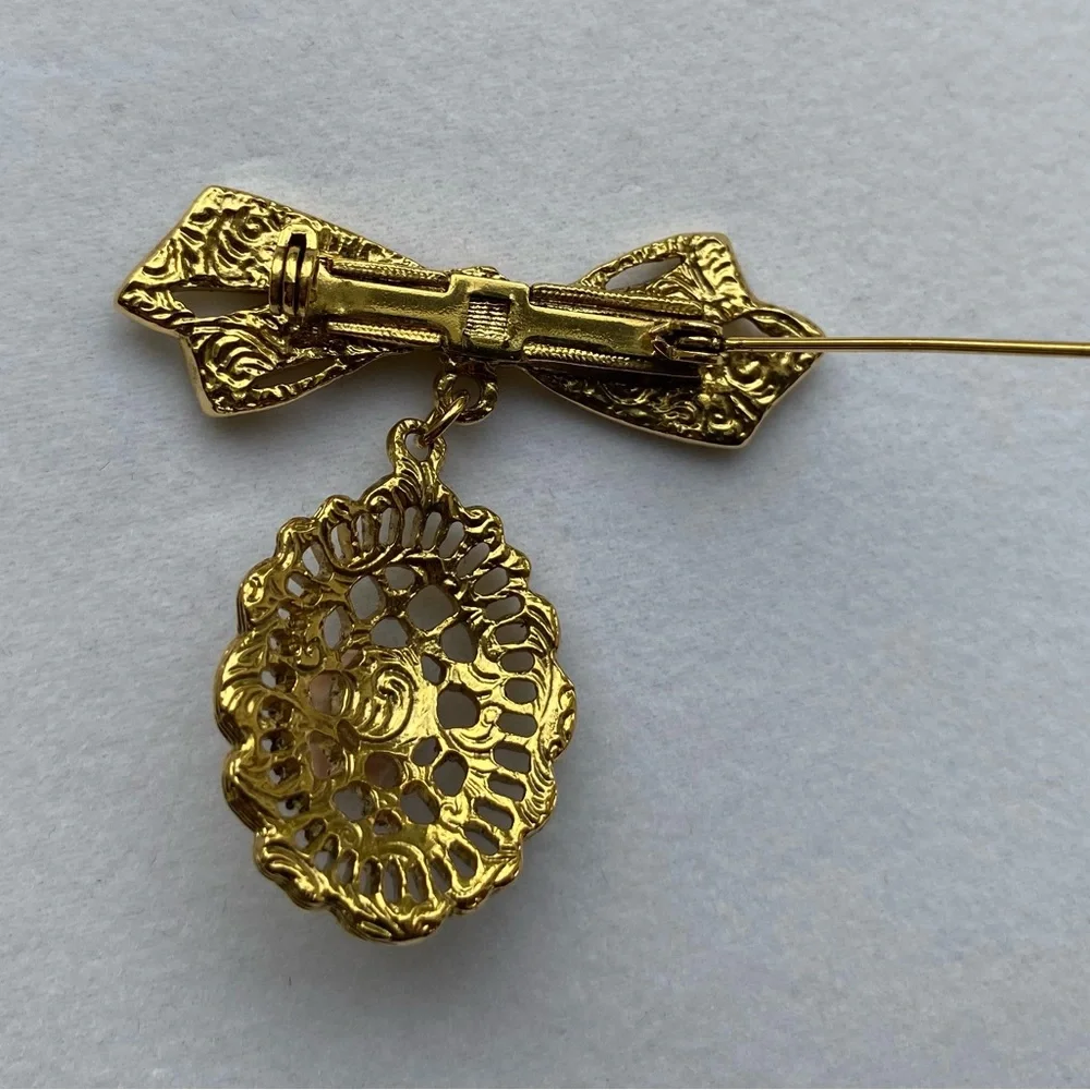Vintage Goldtone Ribbon Bow with Porcelain Pink Rose Brooch